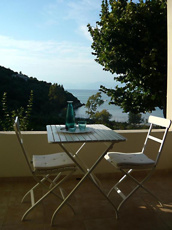 Vista Petros Appartement Apraos
